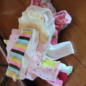 Newborn girl clothing